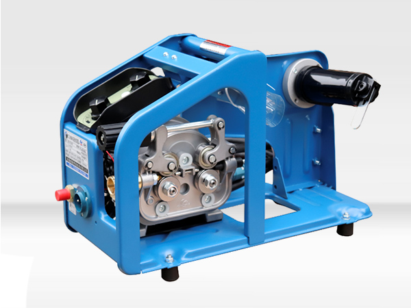 500A雙驅(qū)送絲機圖