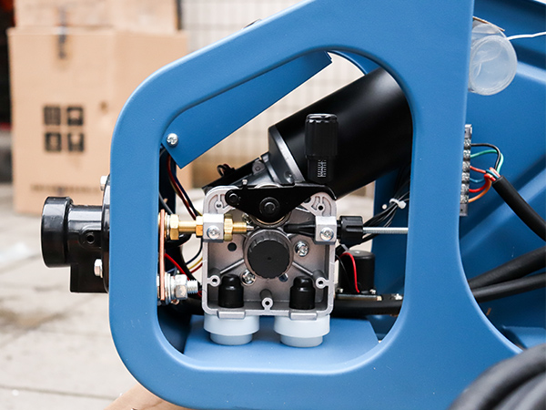 送絲機細節(jié)圖